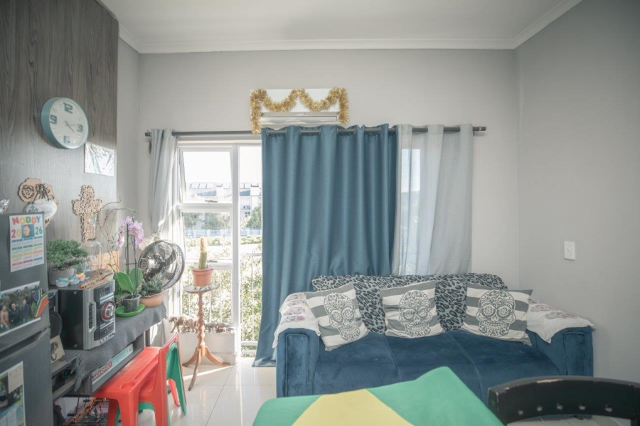 2 Bedroom Property for Sale in Buh Rein Estate Western Cape